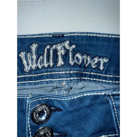 Wallflower Junior Jean Size 11 Capri - Picture 2 of 5